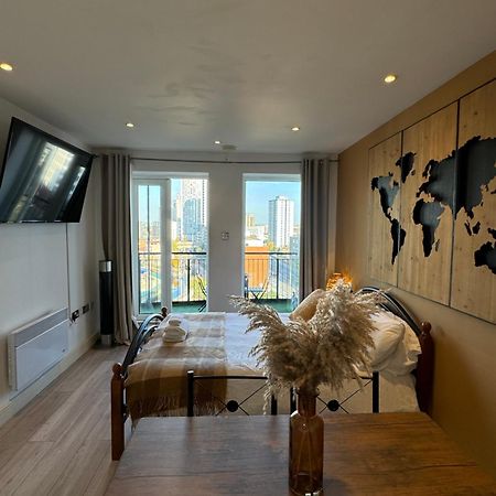 Ferienwohnung Cozy Flat With Balcony London Exterior foto